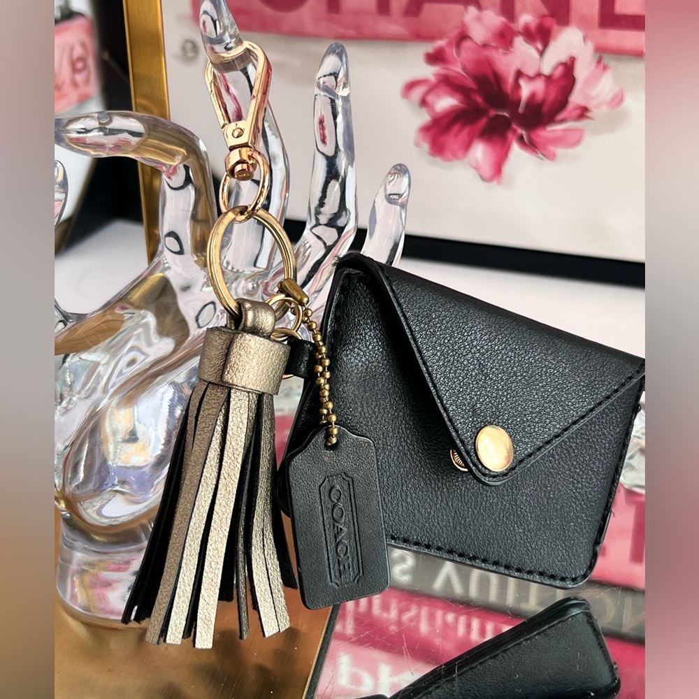 Coach tag with unbranded card holder  keys chains - Picture 5 of 10